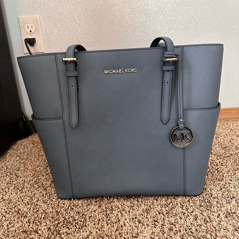 Michael Kors Jet set tote